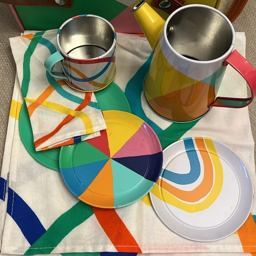 Lovevery play picnic tea Set Toy - Picture 3 of 6